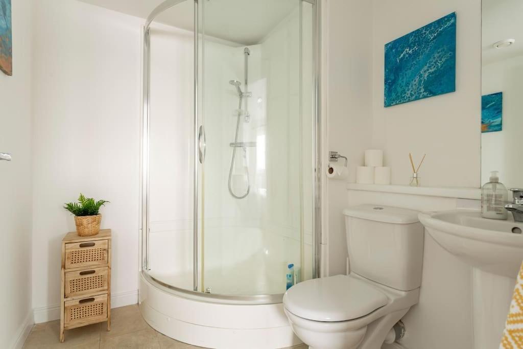 Lux Waterfront 2 Bed Apt, V&A 10Min Walk, St Andrew'S Golf 25Min Drive Dundee Bagian luar foto